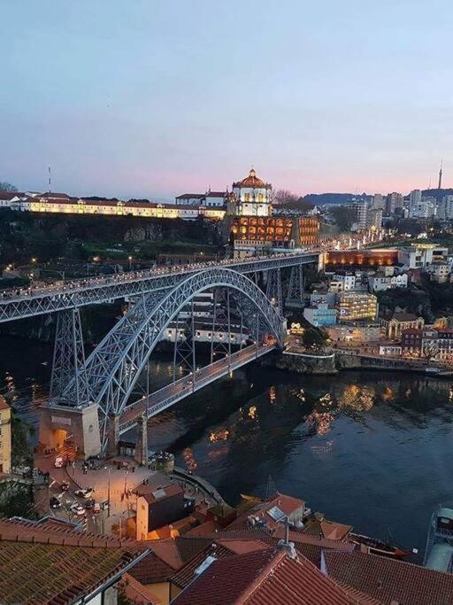 River Fleat II - Heart Of Porto Luaran gambar